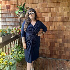 EUC Tadashi Collection Navy Blue V-Neck Twist Midi Dress in Women's 1X